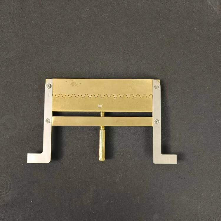 الرفرفة العمودية من الورق المقوى