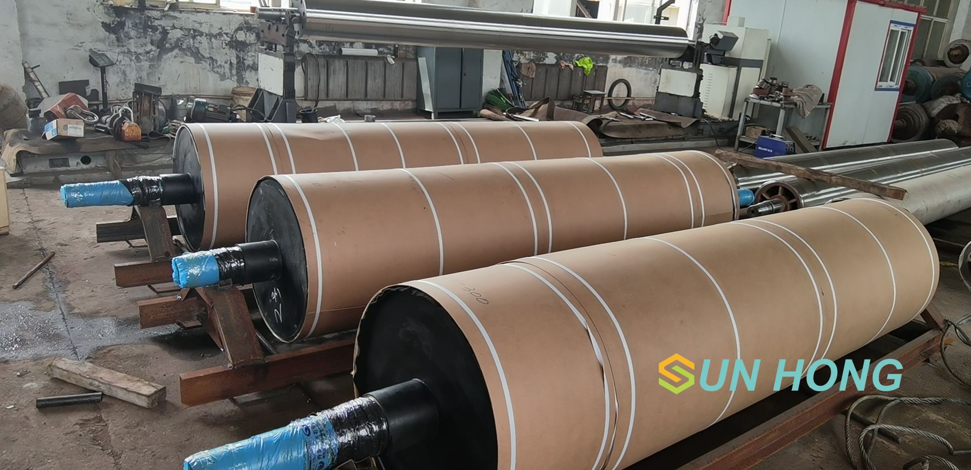 هل تعرف وظيفة لفة الثدي في آلة الورق؟