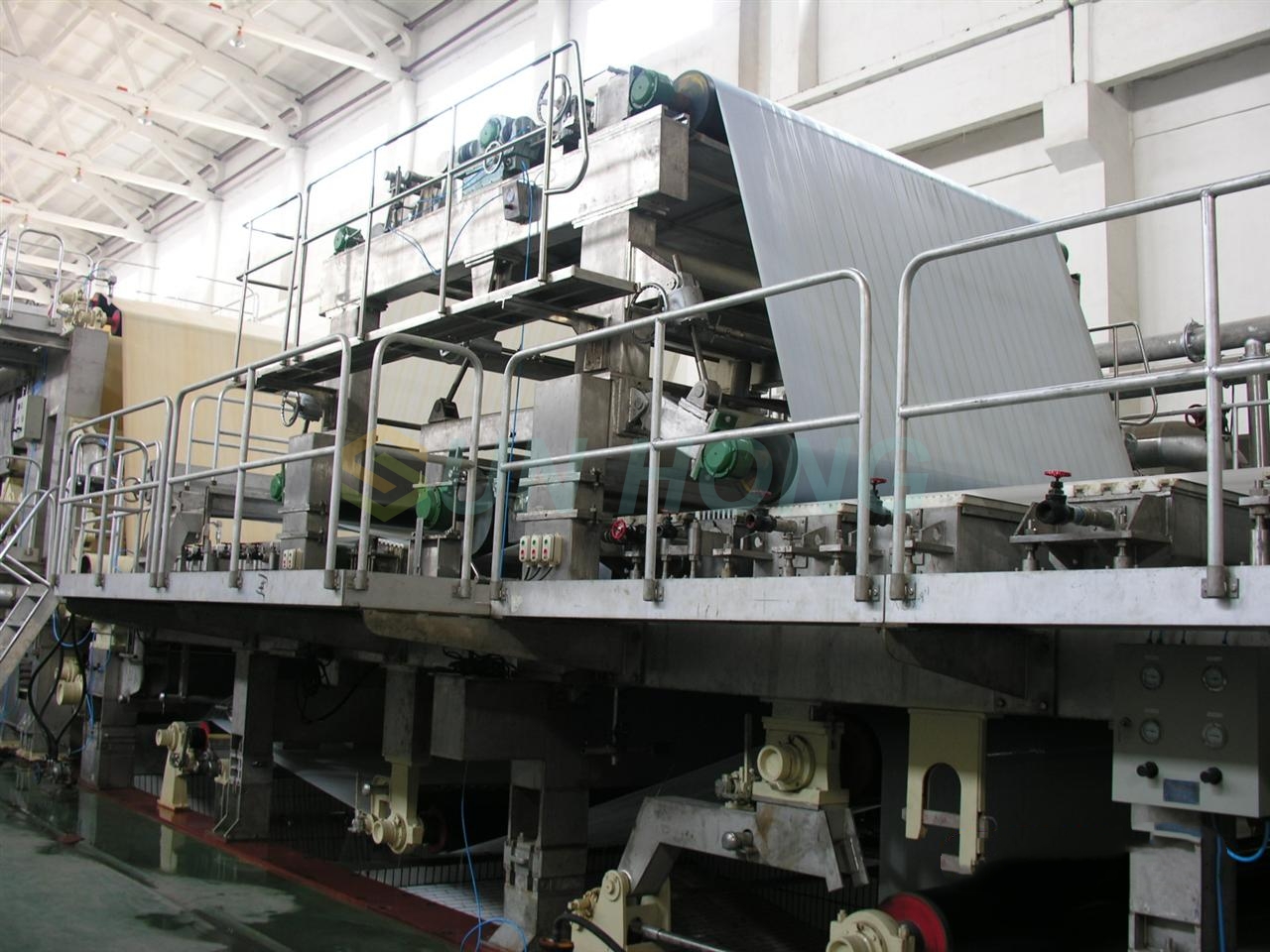 ما هو أعلى آلة الورق السابقة